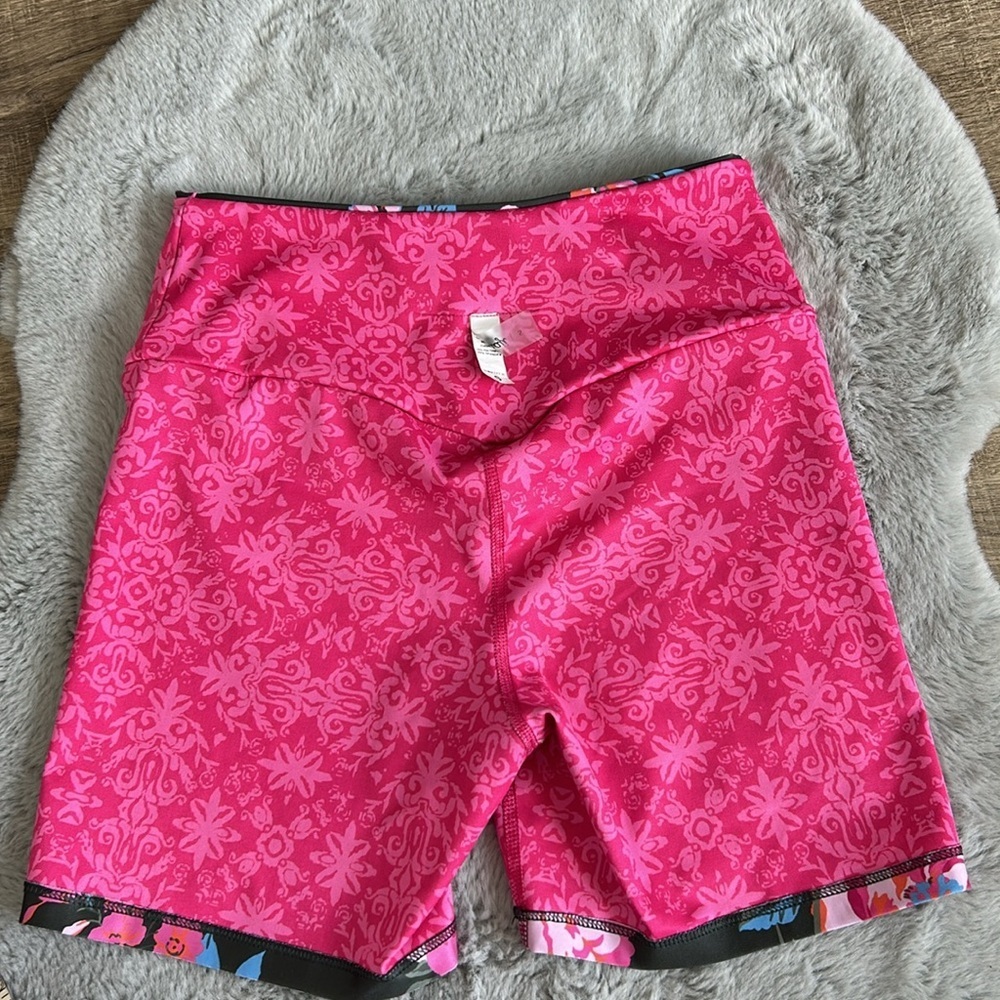 Maaji Bouquet Genius High Rise Bike Shorts S - Picture 8 of 8